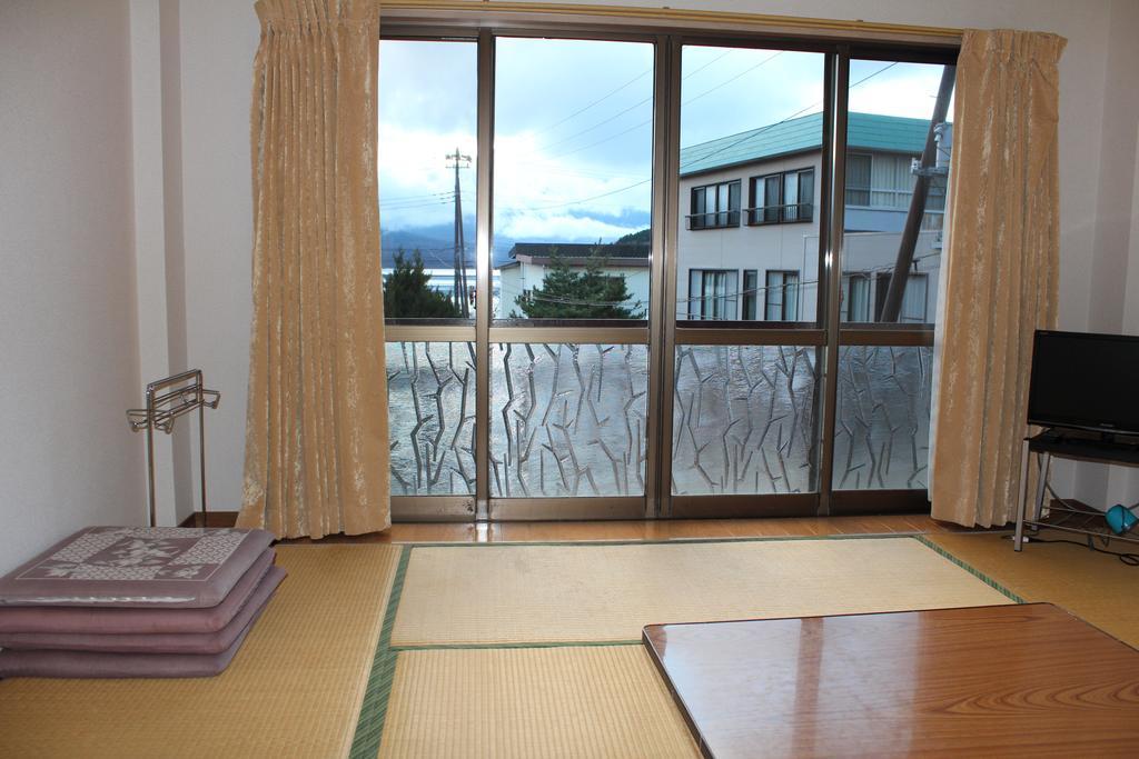 Sugakuso Hotel Yamanakako Exterior foto